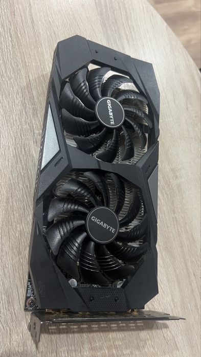 Продам видеокарту Nvidia 1650 4 GB.