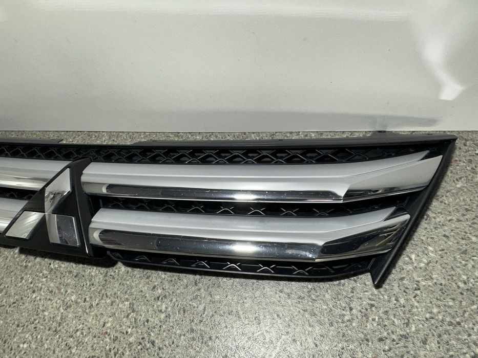 Grila radiator Mitsubishi Eclipse Cross