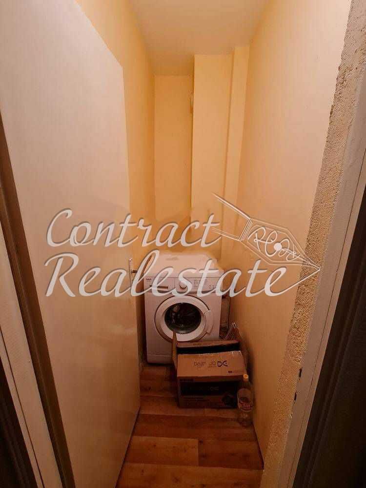 Двустаен Обзаведен Центъра на Варна !