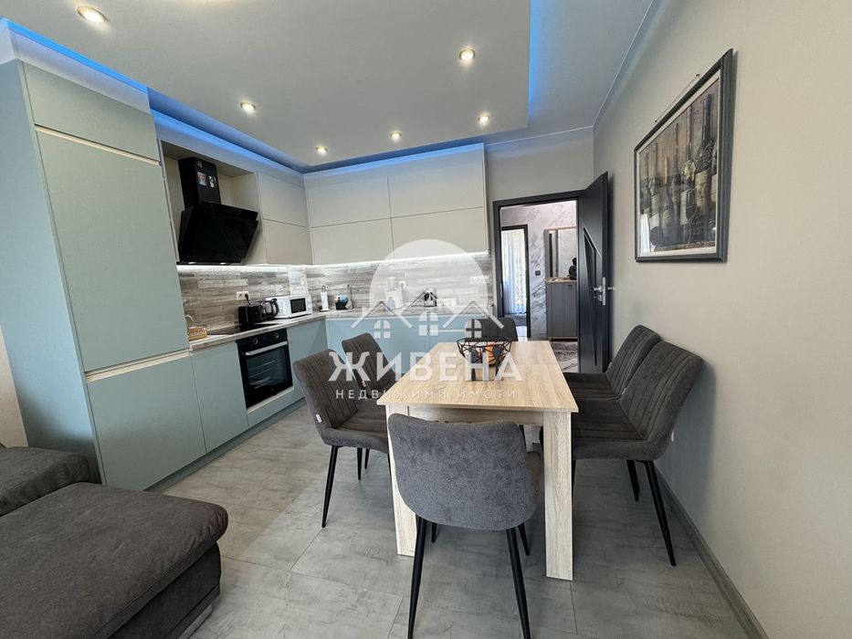 Само от Живена! Продава обзаведен 3-стаен апартамент, к.к. Св.Св. Кон