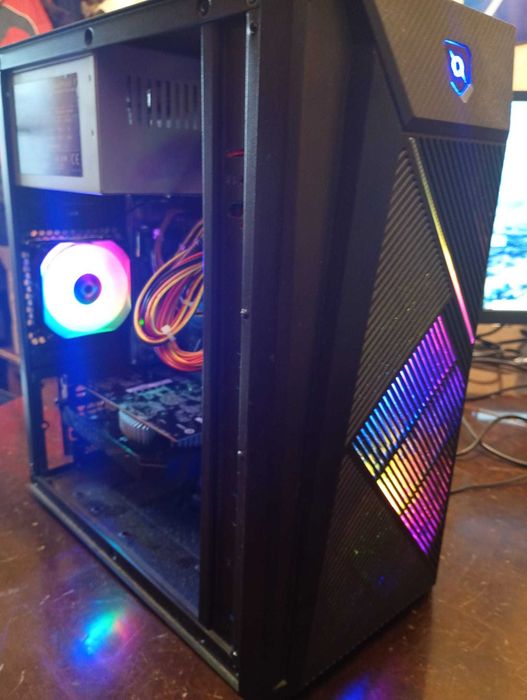 Vand Unitate PC Gaming I5 gen 11 pret 1550 lei