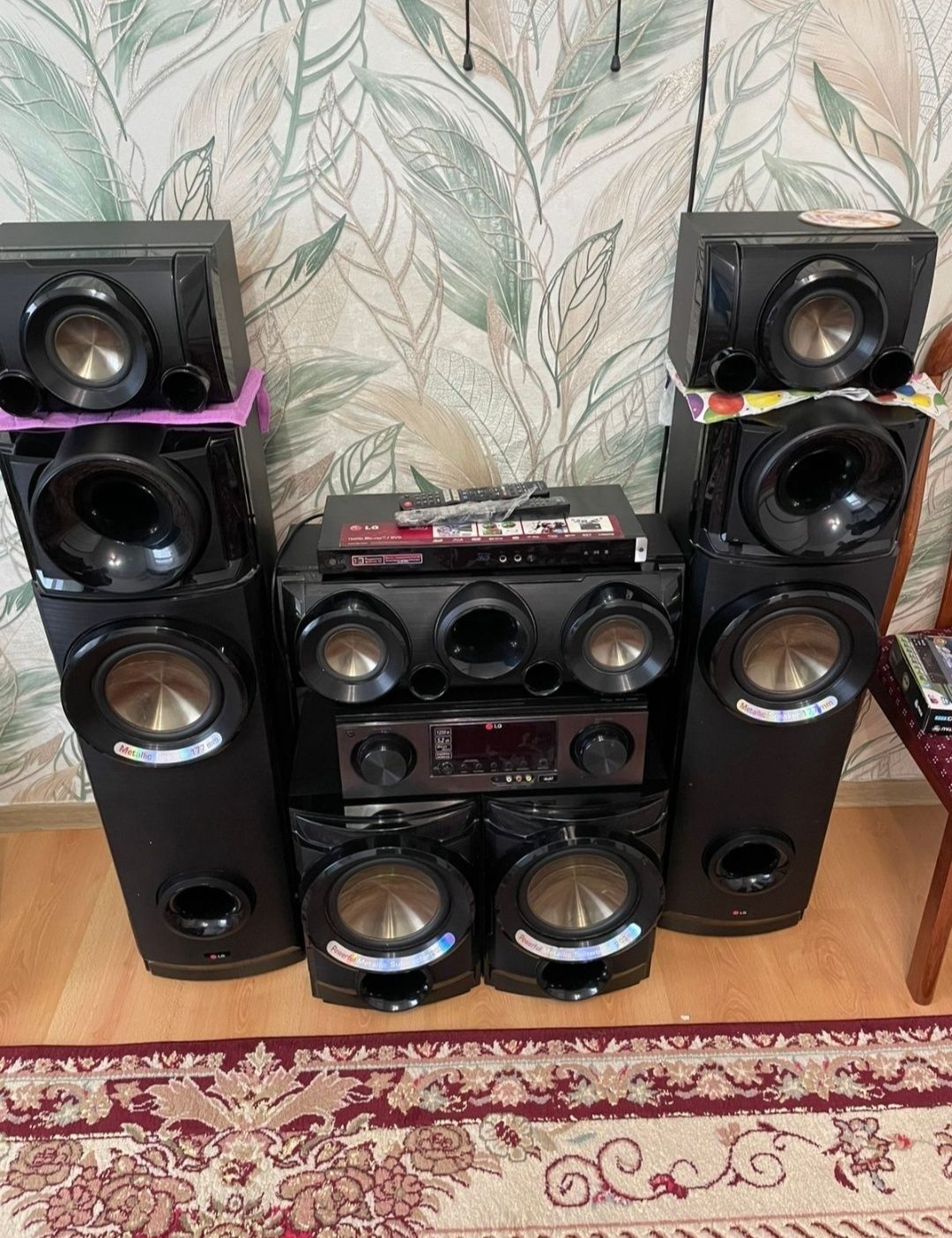 LG ARX8500 Домашний кинотеатр 5.2 1600wat.сотилади!