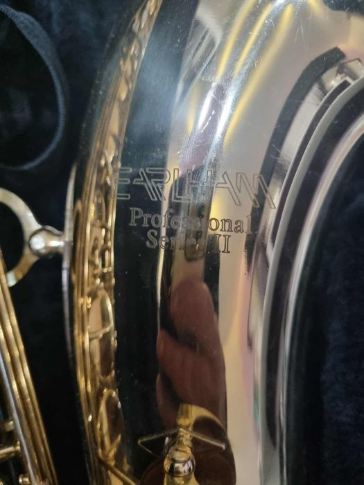 Саксофон серия 2 професионален