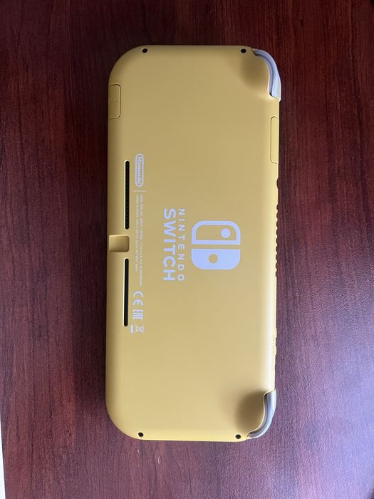 Nintendo switch lite 128GB sd card