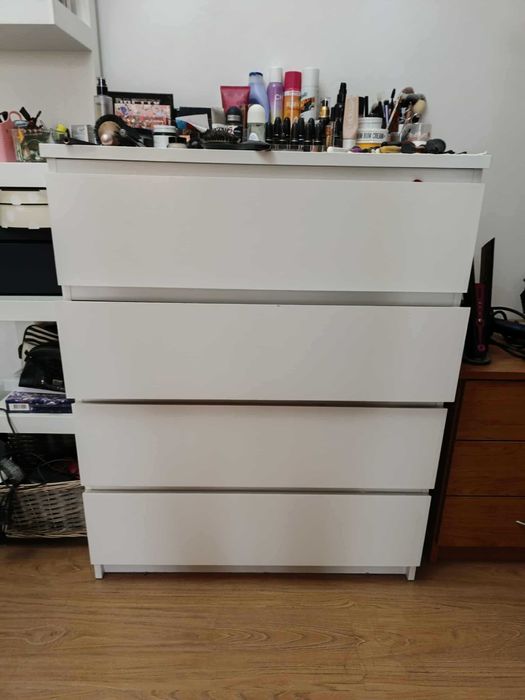 MALM скрин с 4 чекмеджета