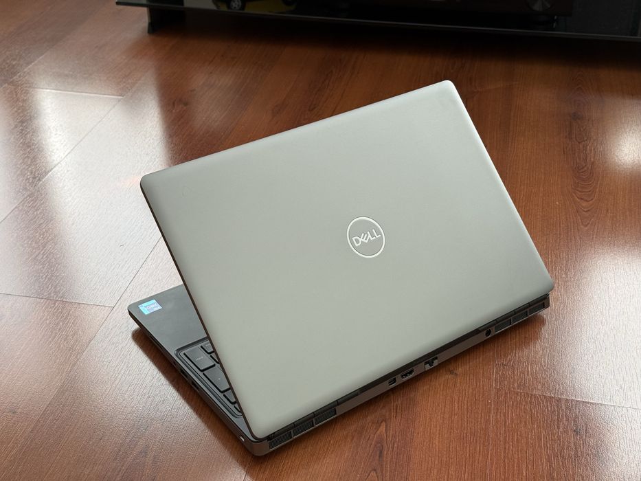 15.6’FHD IPS 500nits/RTX A3000 6GB/Xeon W11855M/Dell Precision 7560