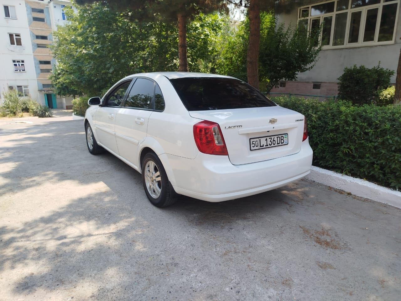 Продаётся автомобиль,,LACCETI,,