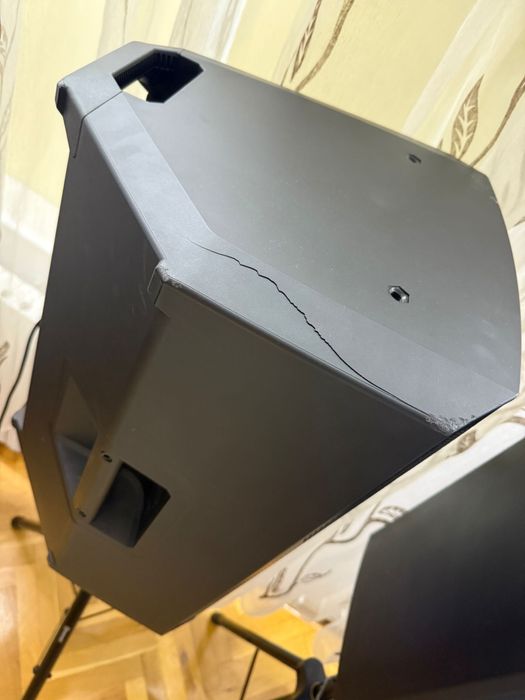 2 Boxe cu amplificator Alto TS 415, 2500W