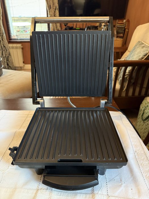 Contact Grill PRIMA DONNA – Чисто нов, в кутия