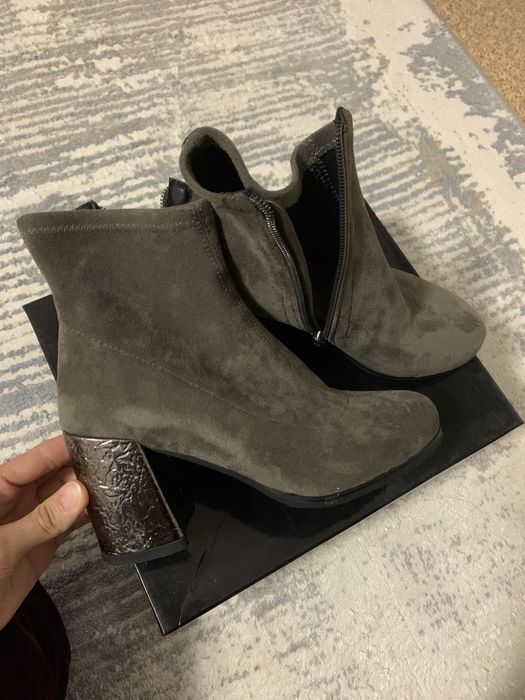 Продам полусапожки осень весна