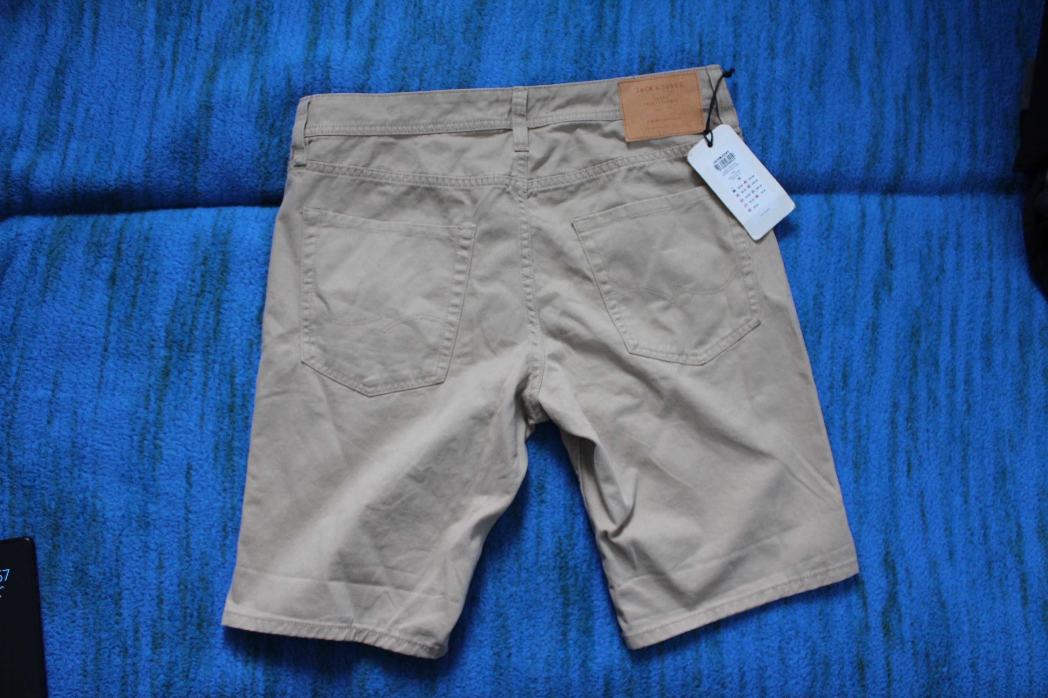 Pantaloni scurti Replay 34 si Jack Jones M noi