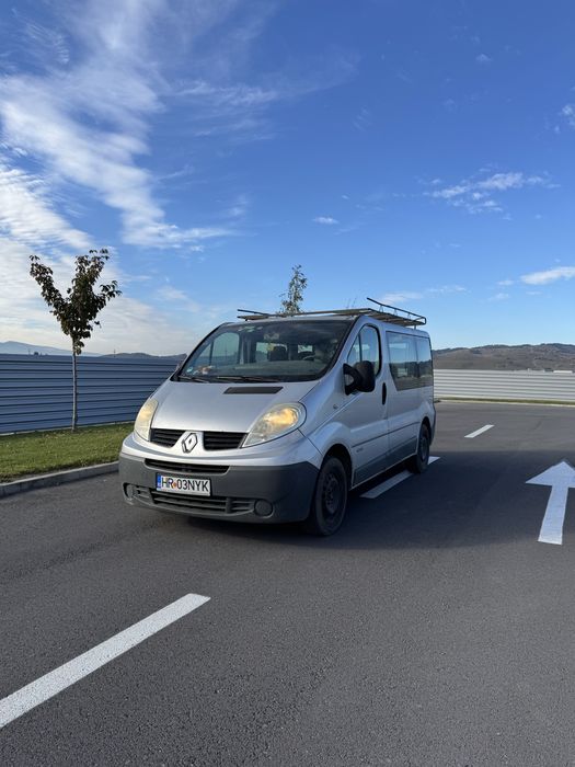 Renault Passenger 1.9 Dci 100 cp 8+1 locuri