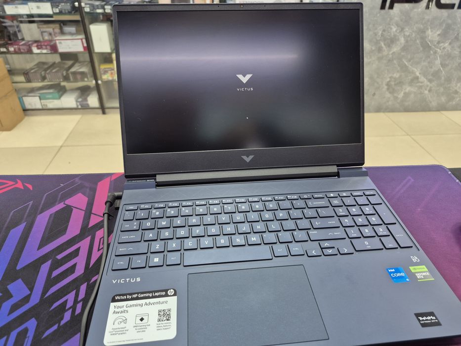 HP victus Gaming Laptop 15.6"