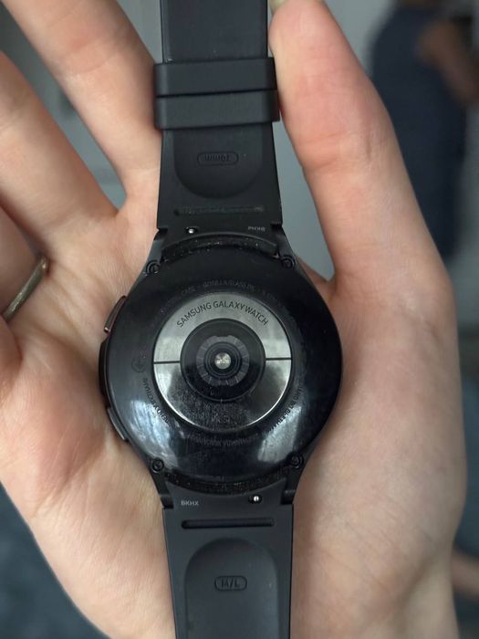 Смарт часы отличное состояние