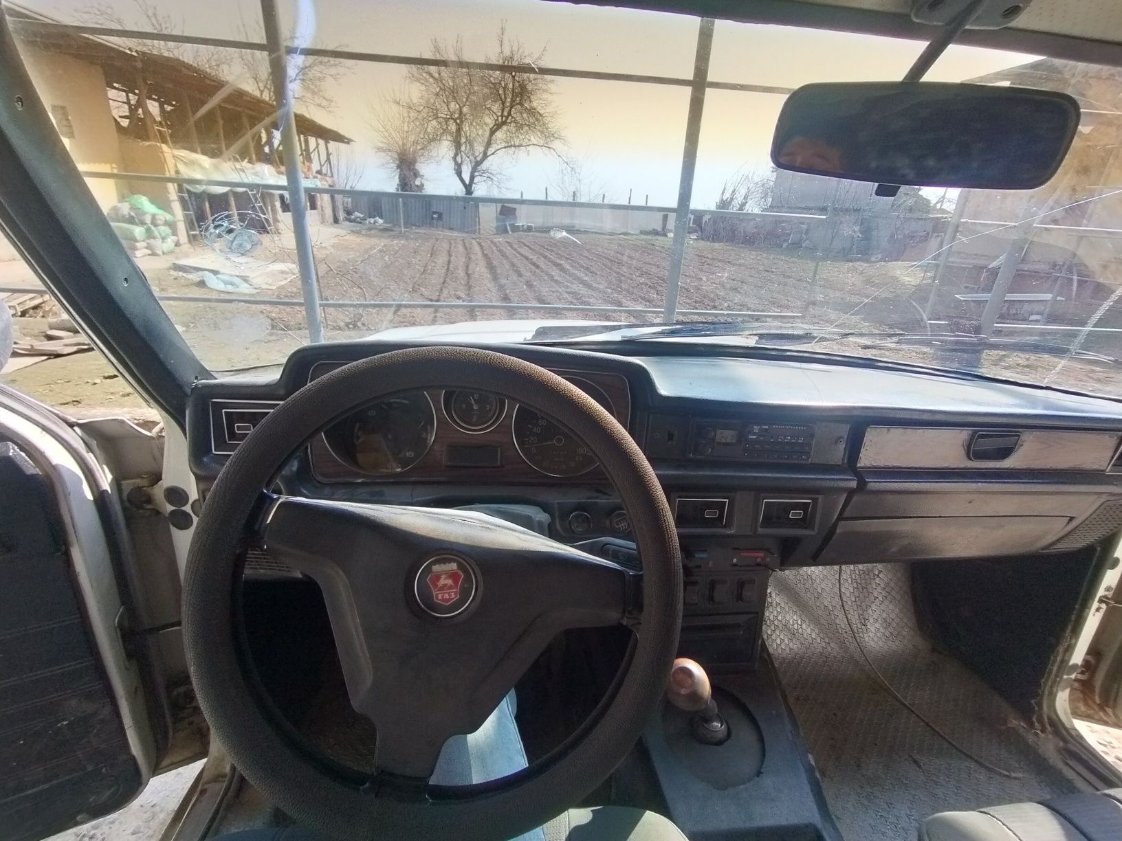 Volga 31029 sotiladi