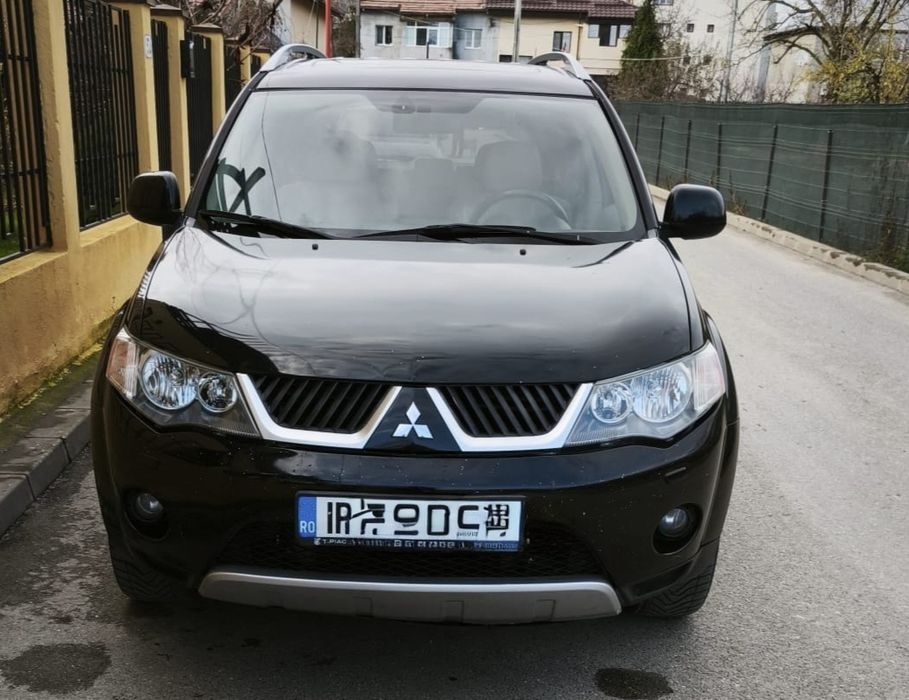 Propritar vand Mitsubishi Outlander – 4x4, 2.2 Diesel