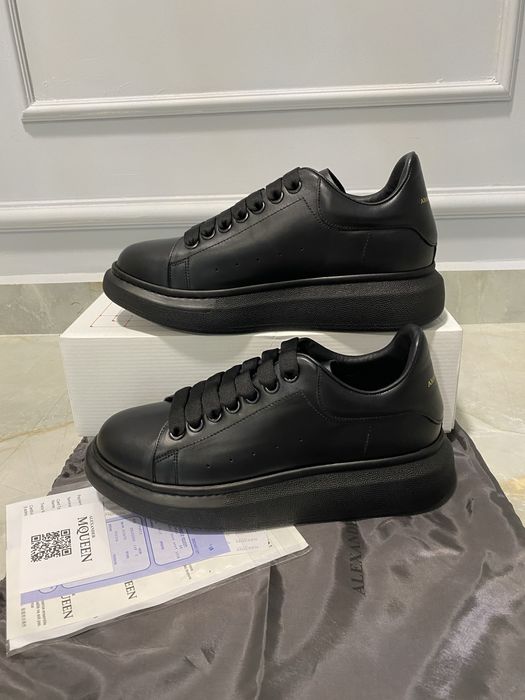 Adidasi McQueen Nou