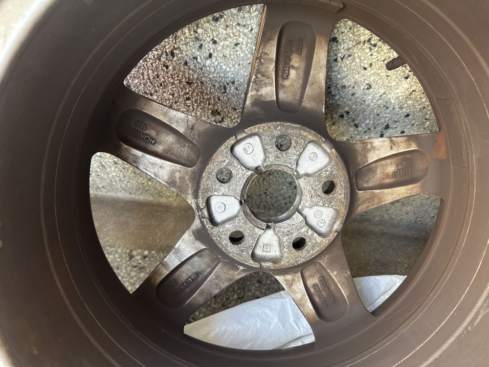 4бр. Алуминиеви джанти 5х1112 с гуми заSeat, VW, Audi, Skoda, Mercedes