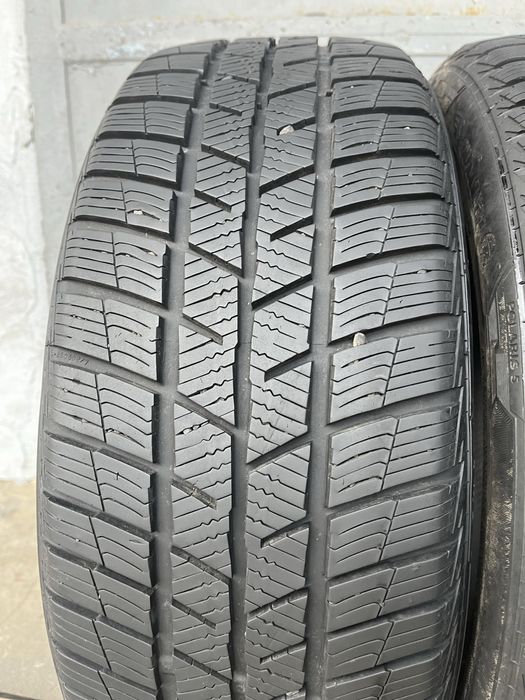2 бр. зимни гуми  215/50/18 Barum DOT 3022 7+ mm