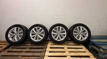 4 jante originale VW + anvelope 235/55 R18 Pirelli Scorpion Verde