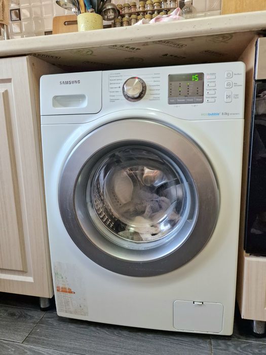 Продам стиральную машину автомат