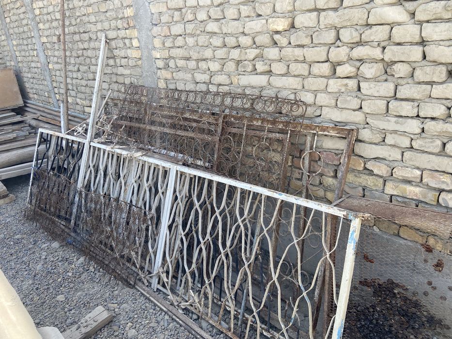 Тапчан , шефир , калама тарошалар сотилади