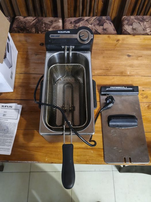 Фритюрник Taurus