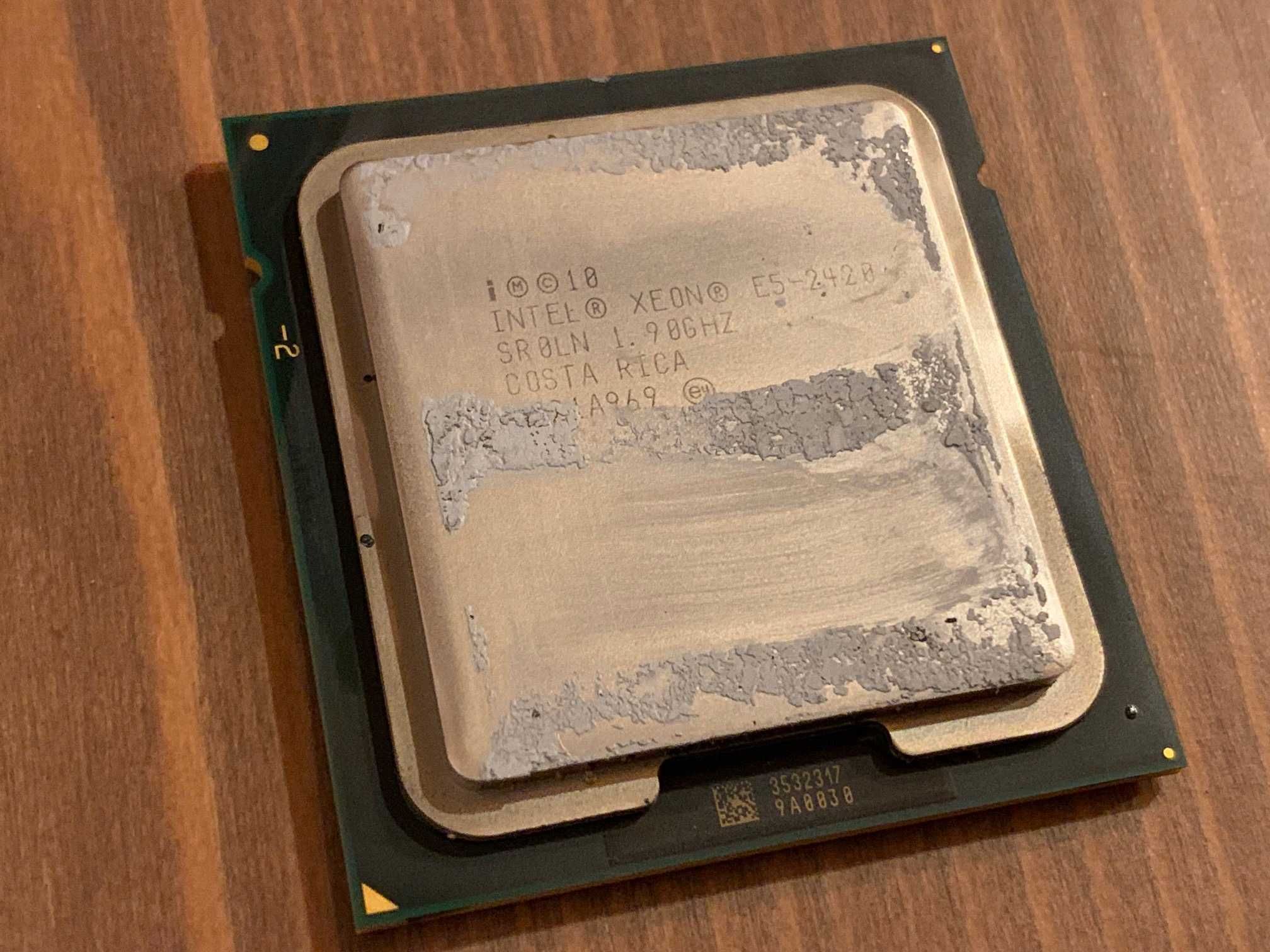Procesor Intel XEON E5-2420 1,9Ghz (hexa-core,15Mb cache,DDR3)