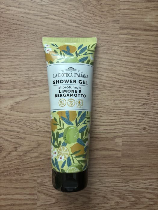 Gel de dus  penrru corp