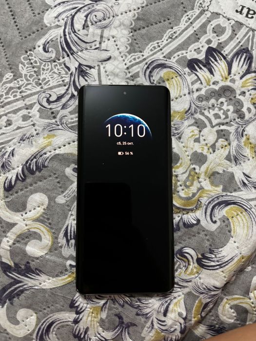 Продам сотовый телефон хонор