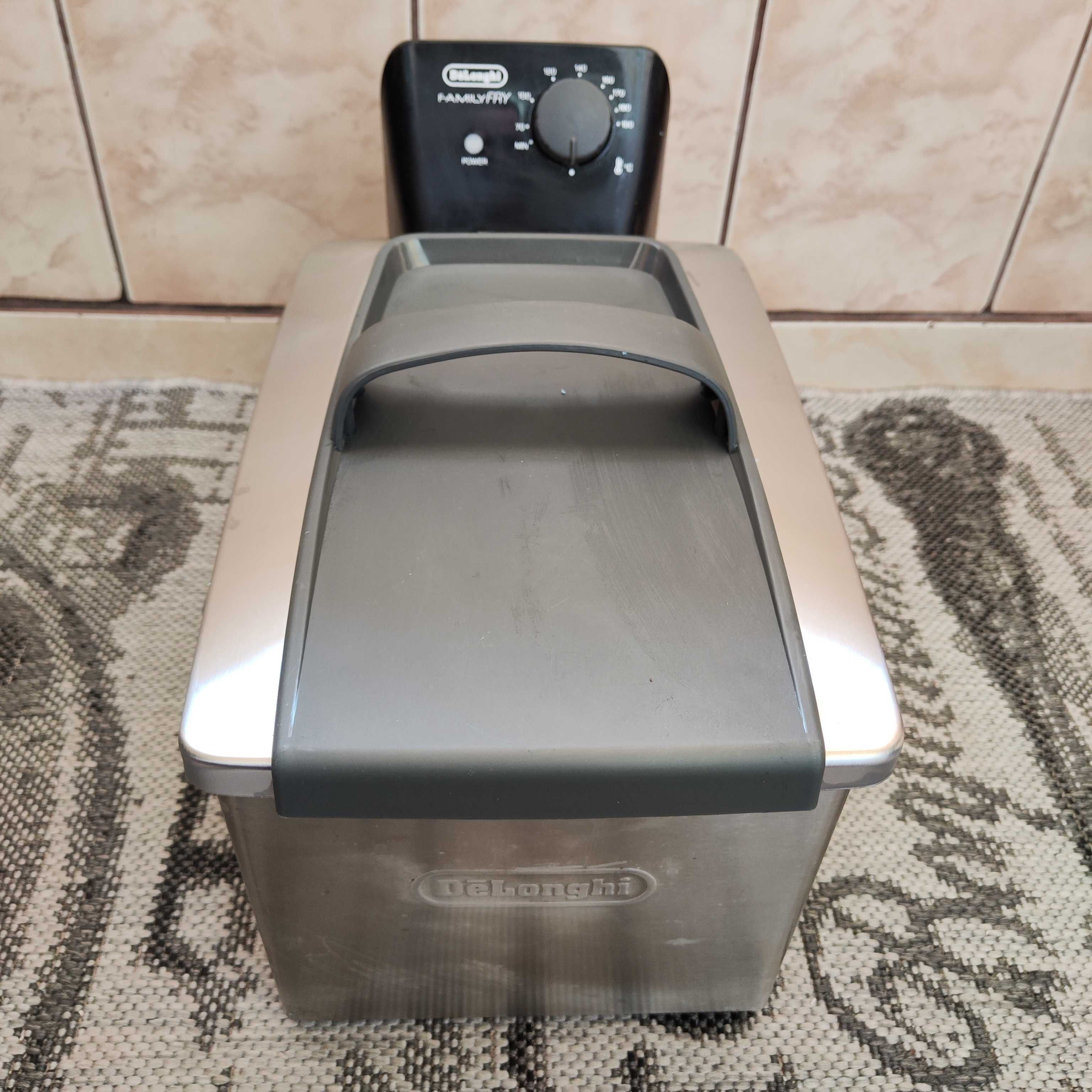 Friteoza DeLonghi