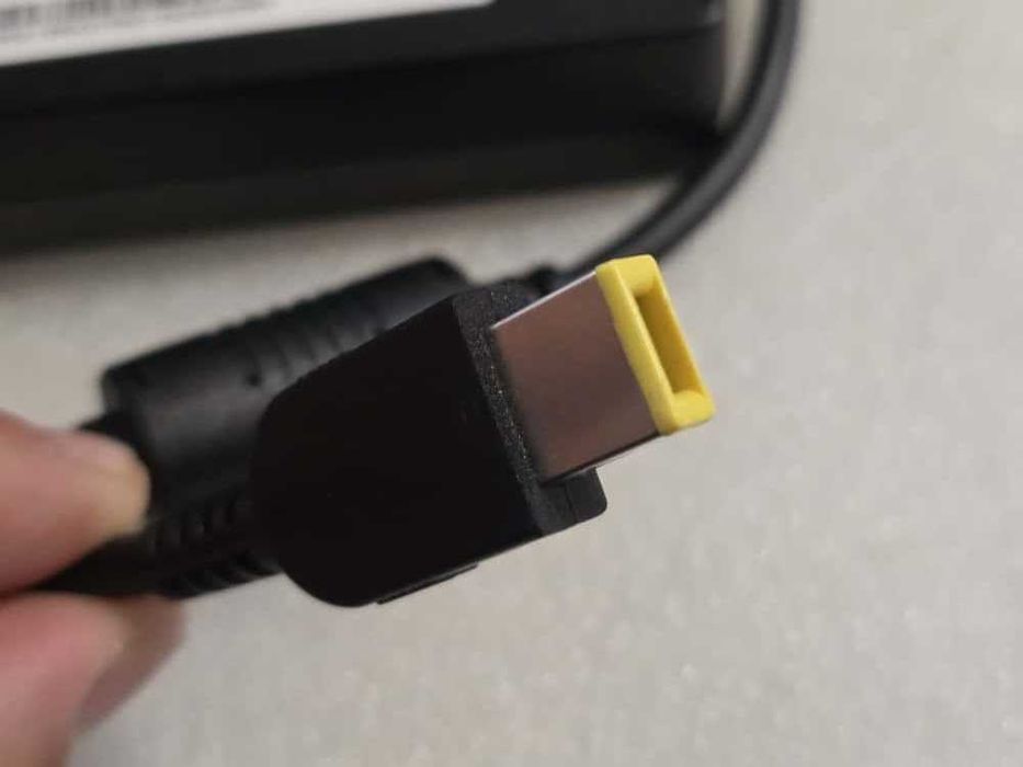 Incarcator laptop Lenovo Legion, 20V 11.5A 230W mufa dreptunghiulara
