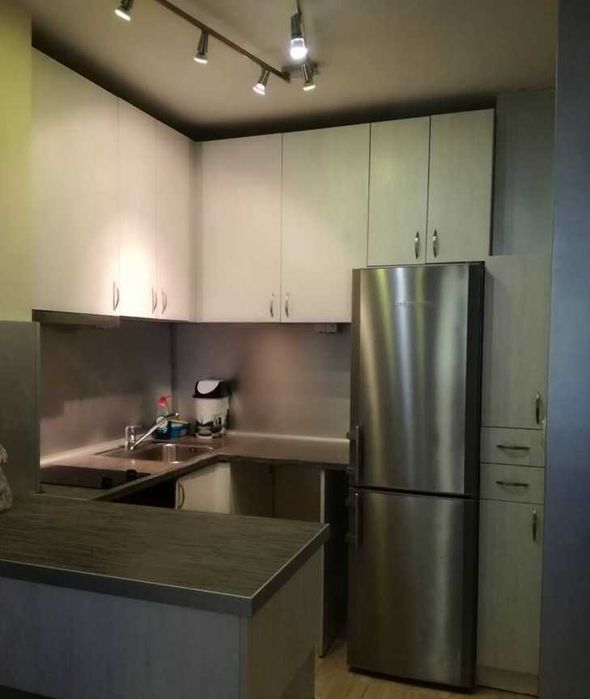 Дава се под наем Двустаен апартамент в Бургас, Меден рудник - зона В - 52 кв.м за 160 € - Снимка #2