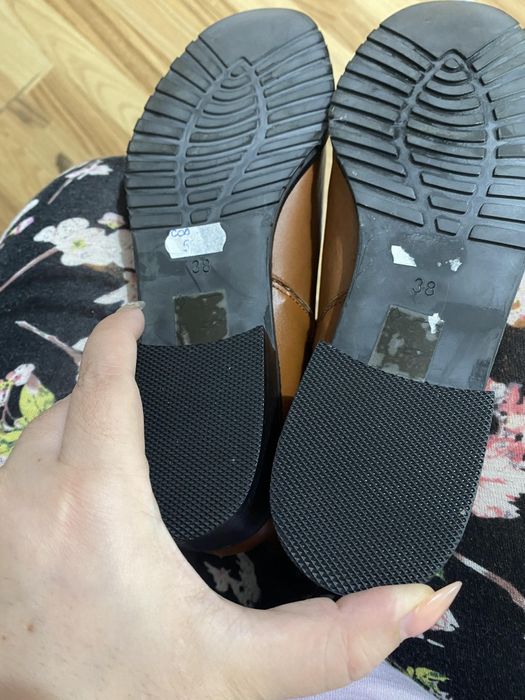 Vând cizme Piele Naturala