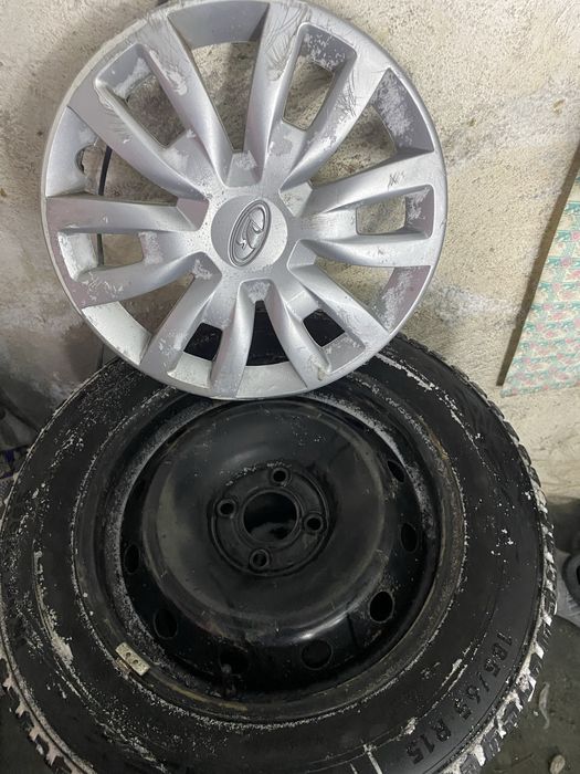 Комплект дисков с резиной на Весту