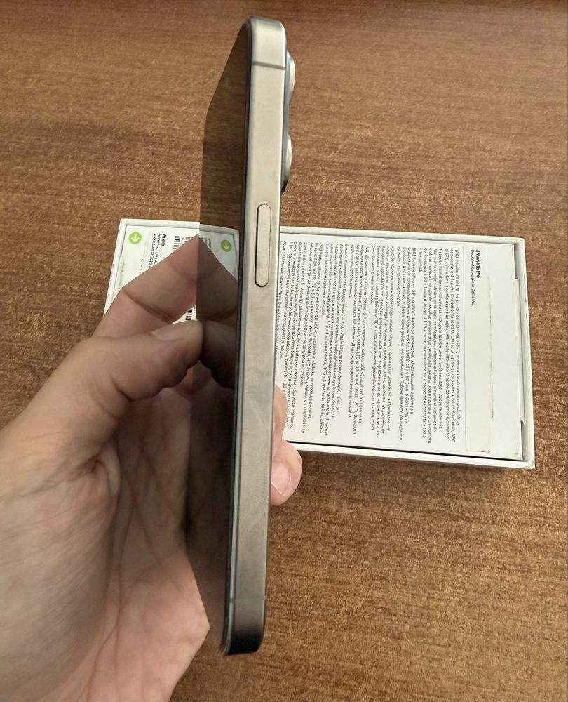 Iphone 15 pro 128GB Natural Titanium
