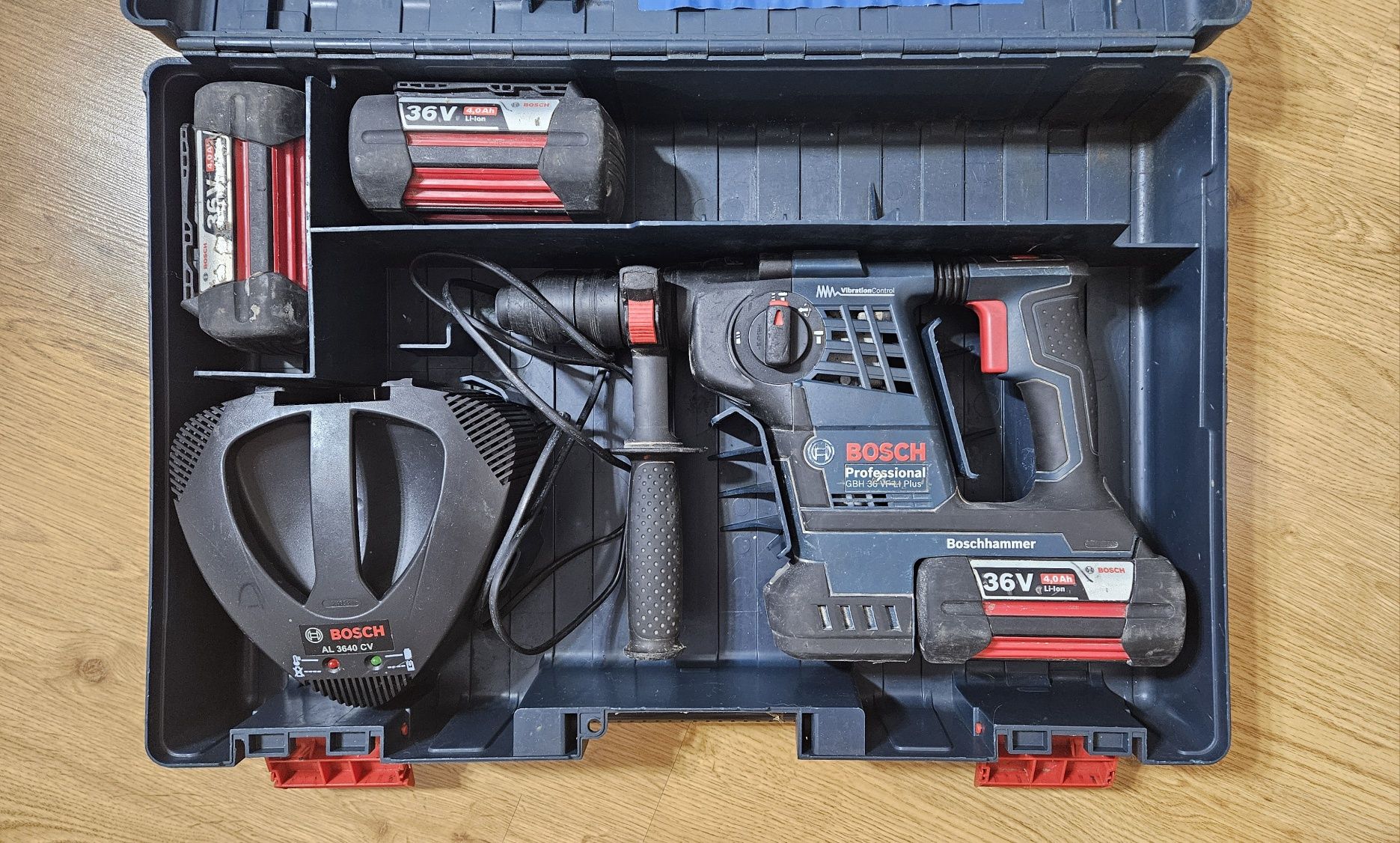 Bosch Rotopercutor Bormasina Profesionala GBH 36 VF - LI Plus
