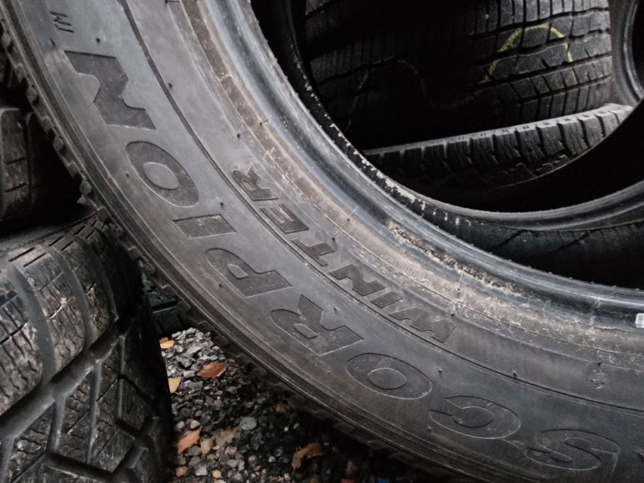 Anvelope 275/50R20 marca Pirelli, DOT 2024, 6 mm