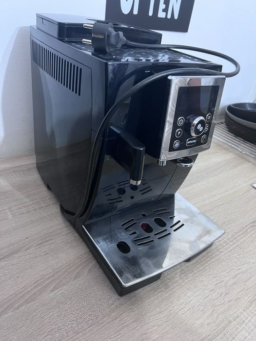 Espressor automat DeLonghi Cappuccino ECAM 23.460B, 1450W, LatteCrema