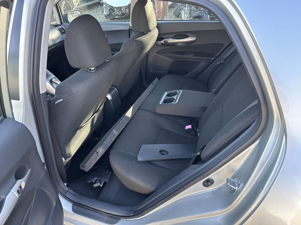 Toyota Auris 2.2 dcat 177 кс НА ЧАСТИ!