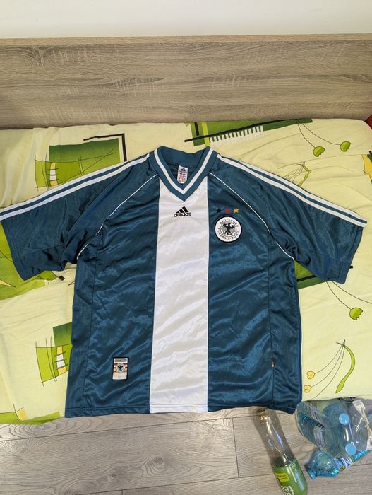 2 винтидж футболни фланелки Adidas Германия
ЦЕНИТЕ СА В ОПИСАНИЕТО