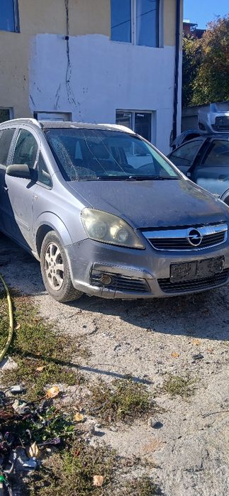 Opel Zafira B 1.8 140 коня на части