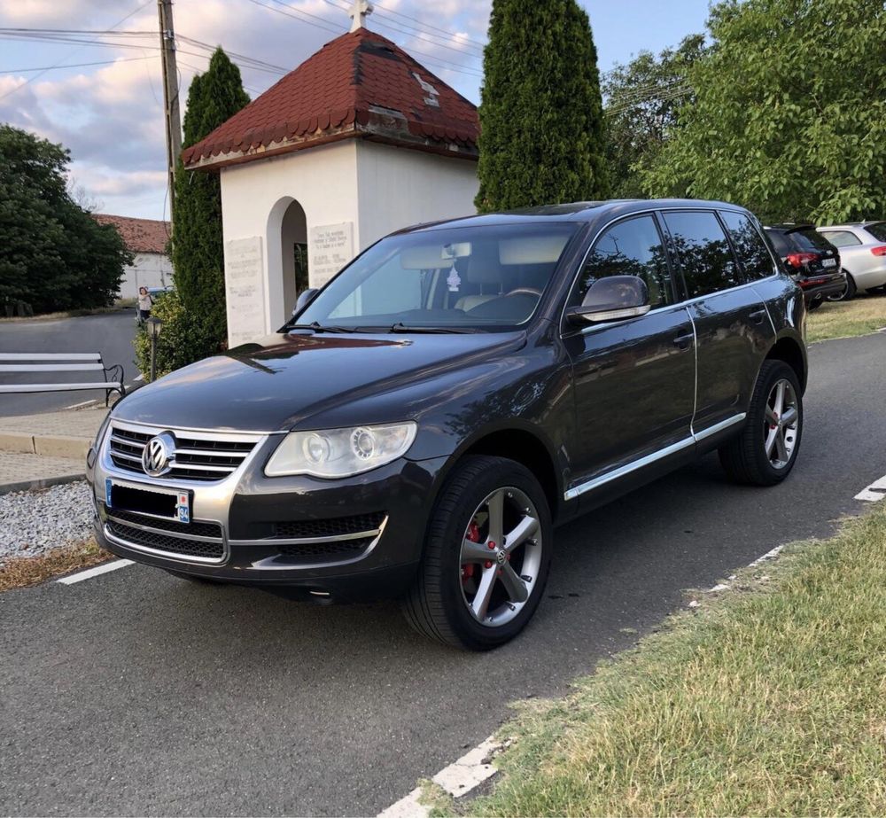 Volkswagen Touareg 3.0 tdi V6