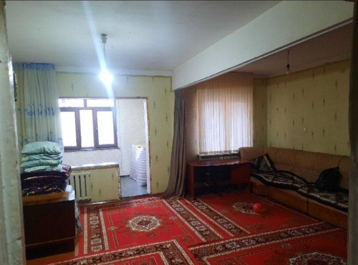 Beruniy  metro yonida