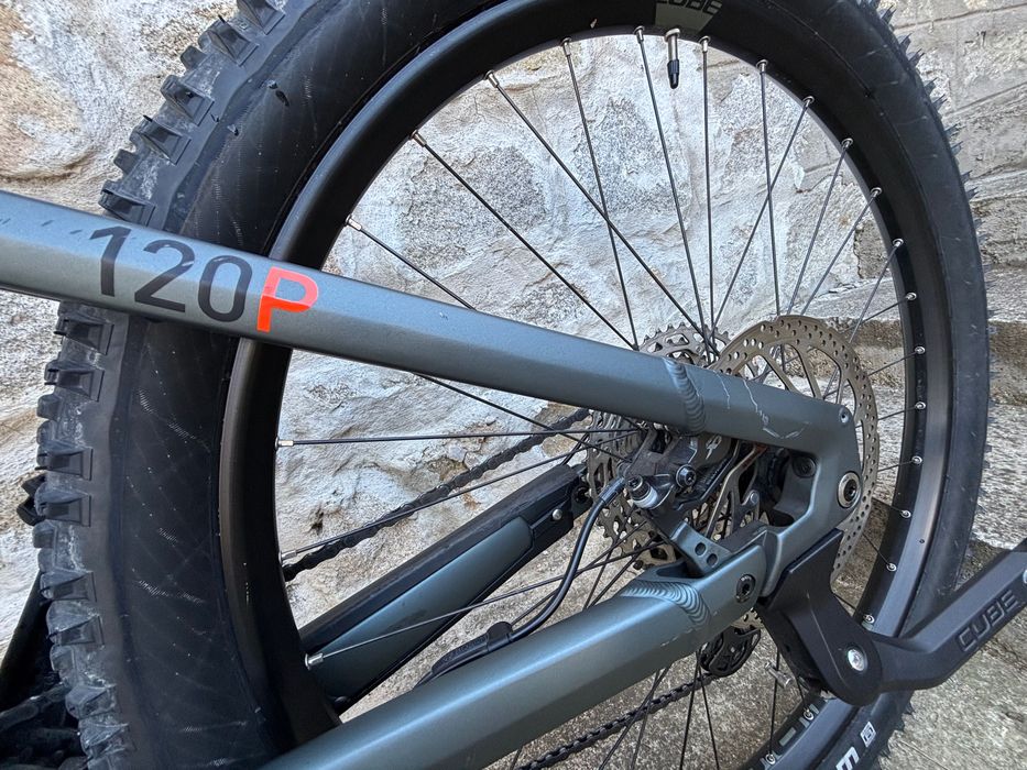 Електрически велосипед Cube Stereo 120