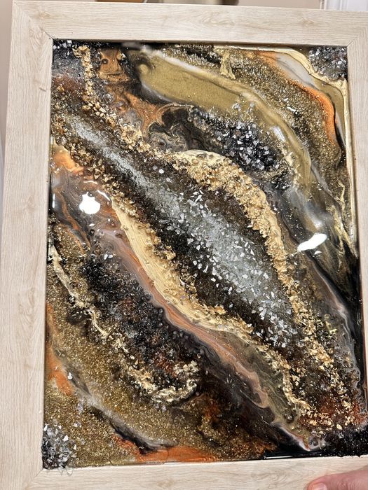 Картина от смола “Лава”