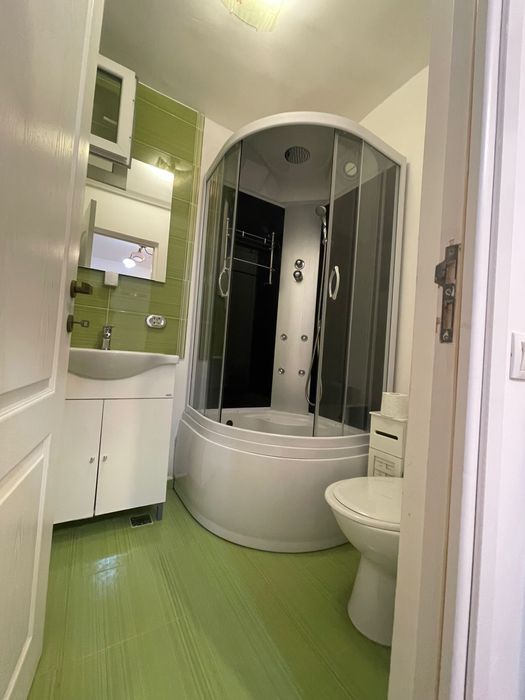 Inchiriez apartament/garsoniera regim hotelier zona ultracentrala