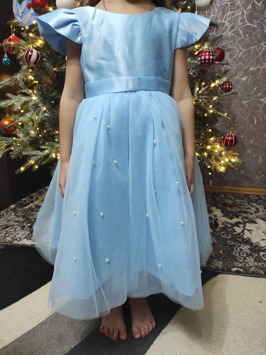Нарядное платье, детское платье. 100, 110 см