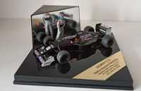Macheta Sauber Mercedes C13 Formula 1 1994 + figurina Frenzen 1/43 F1