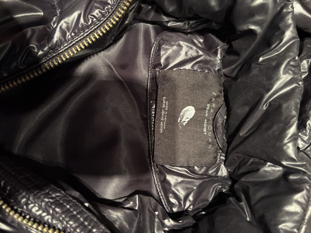 Черно яке Zara с гъши пух и богата яка XS-S размер